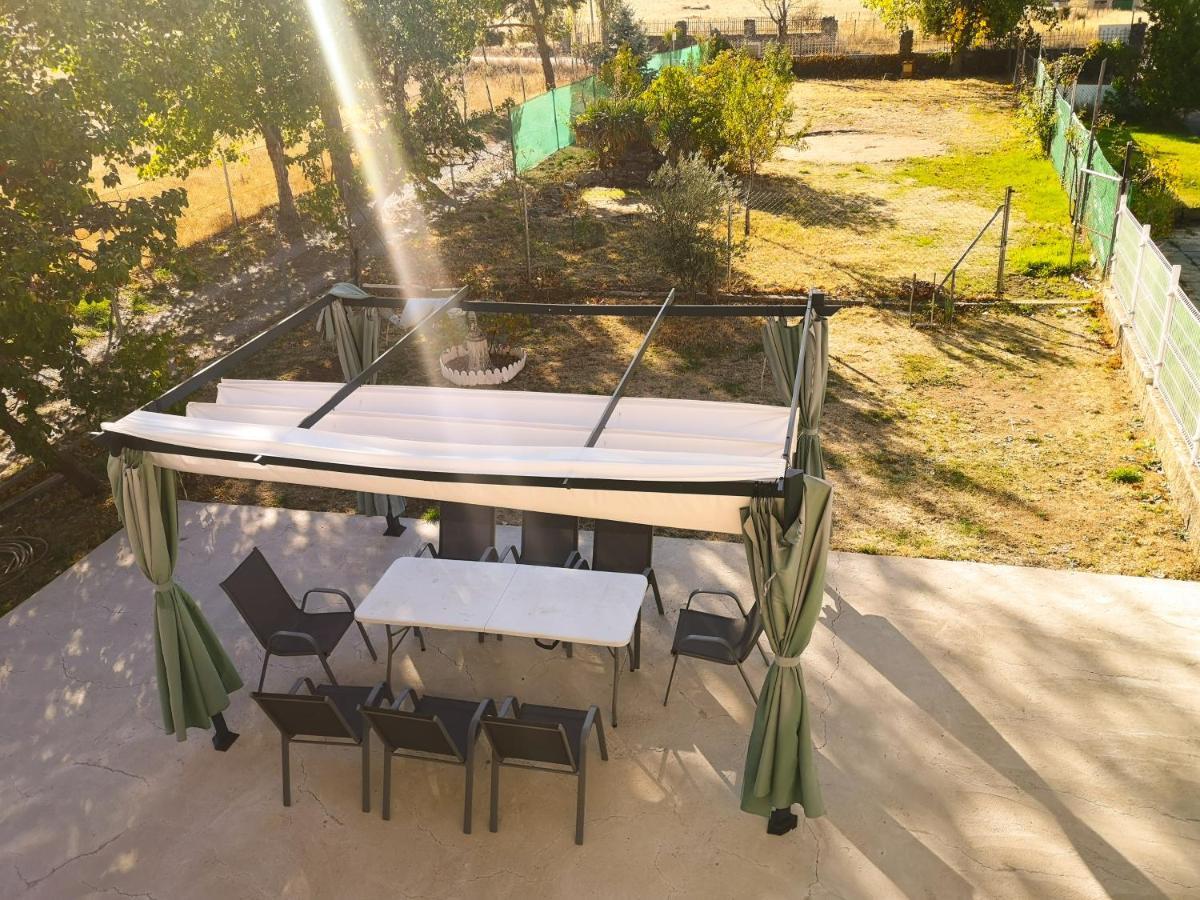 Agradable Casa Con Jardin: Casasola Villa San Cristóbal de Segovia Екстериор снимка